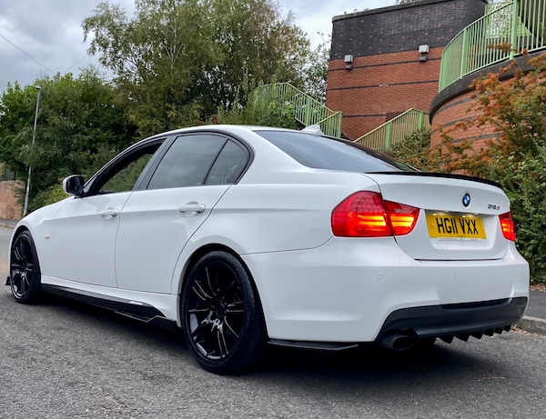 Used BMW 3 Series 2011 for sale - 75645492: Photo 22