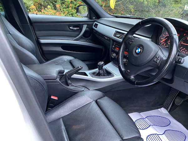 Used BMW 3 Series 2011 for sale - 75645492: Photo 9