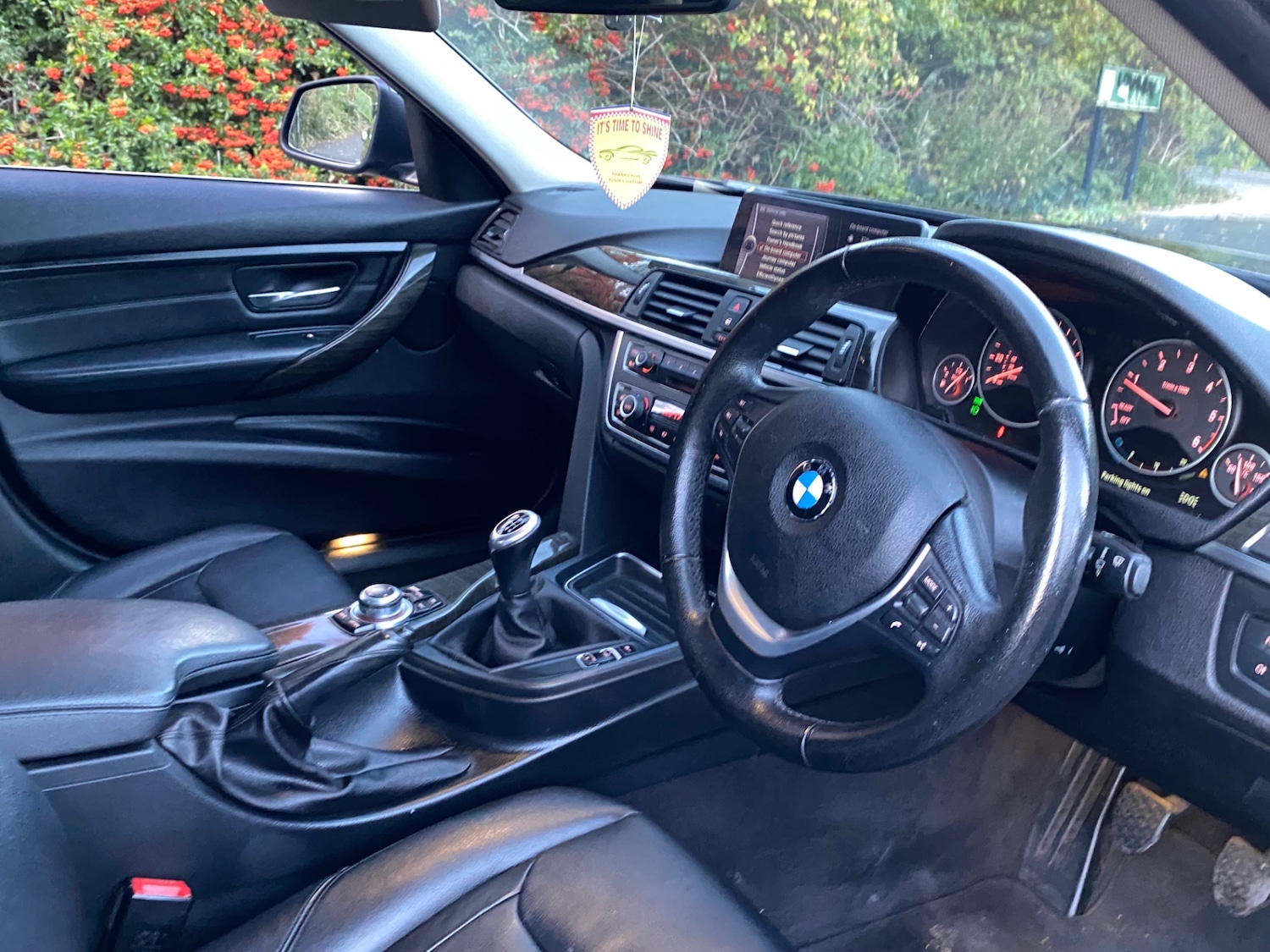 Used BMW 3 Series 2012 for sale - 76391530: Photo 8