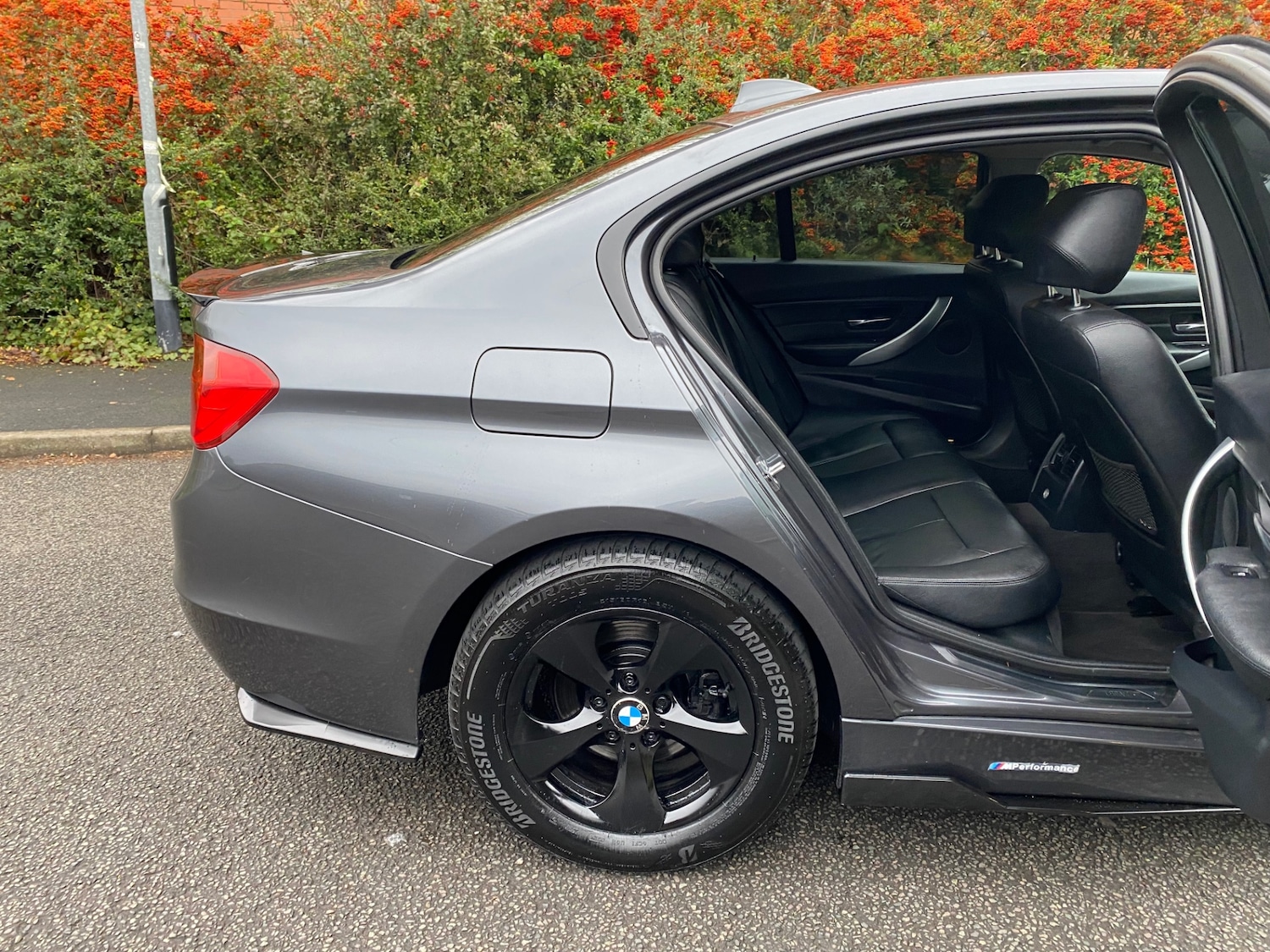 Used BMW 3 Series 2012 for sale - 76571407: Photo 12