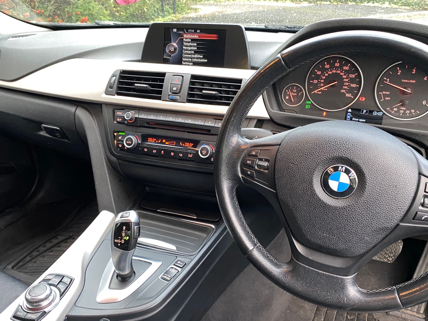 Used BMW 3 Series 2015 for sale - 76446092: Photo 10