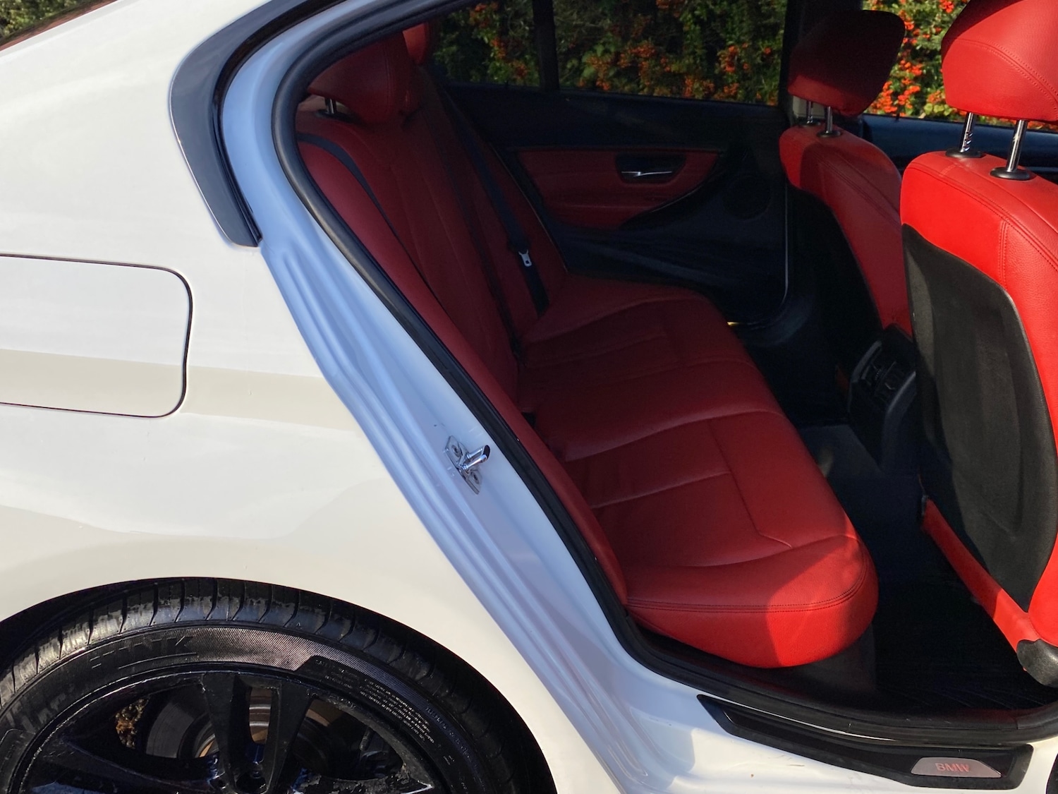 Used BMW 3 Series 2012 for sale - 76963792: Photo 13