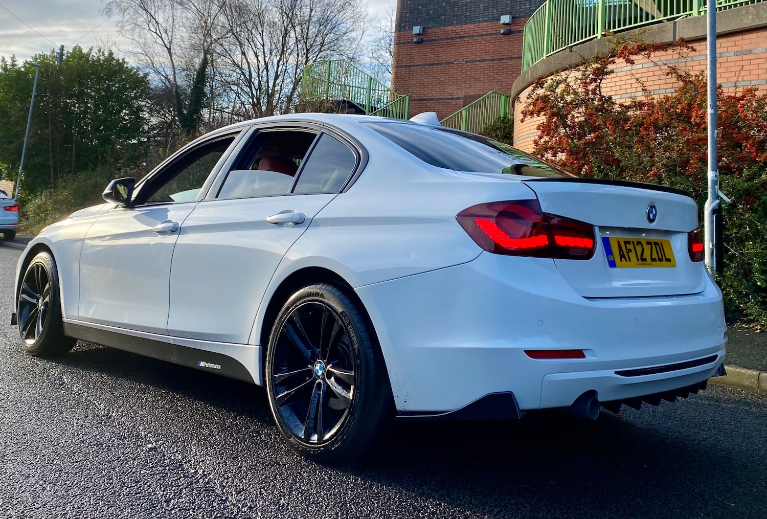 Used BMW 3 Series 2012 for sale - 76963792: Photo 21