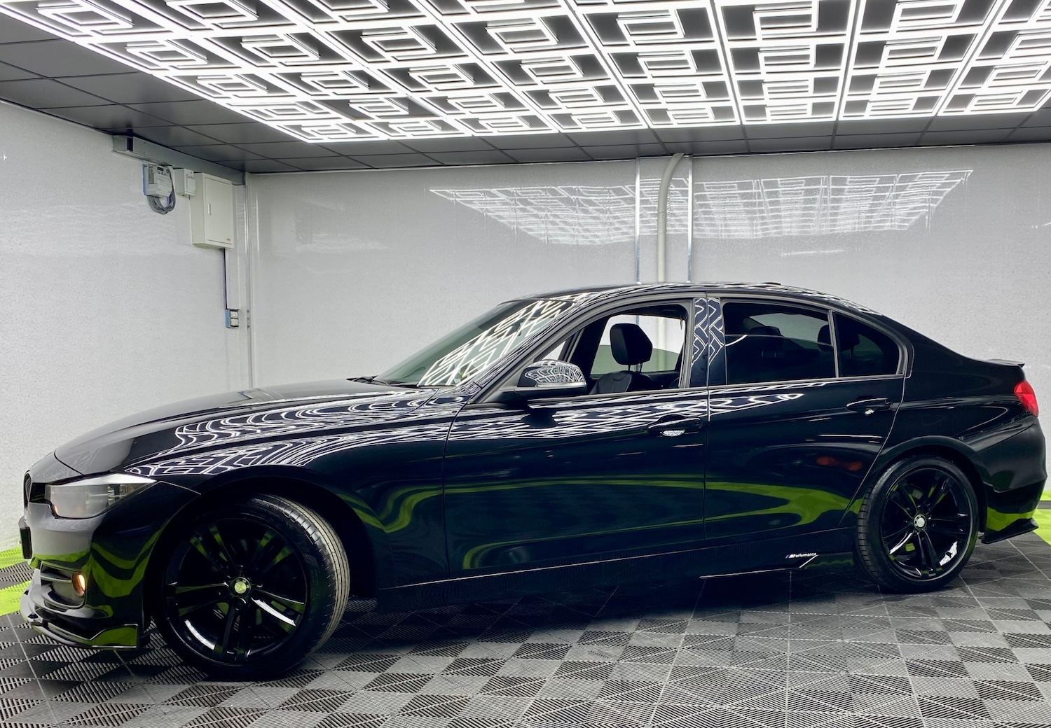 Used BMW 3 Series 2012 for sale - 78005609: Photo 26