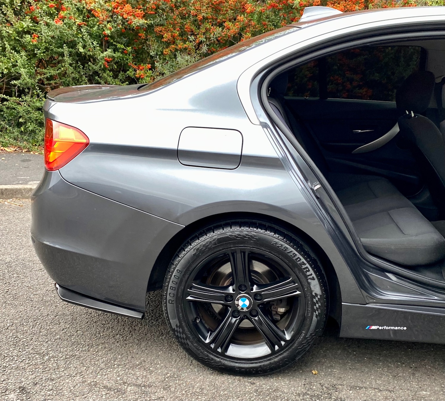 Used BMW 3 Series 2014 for sale - 76225443: Photo 13