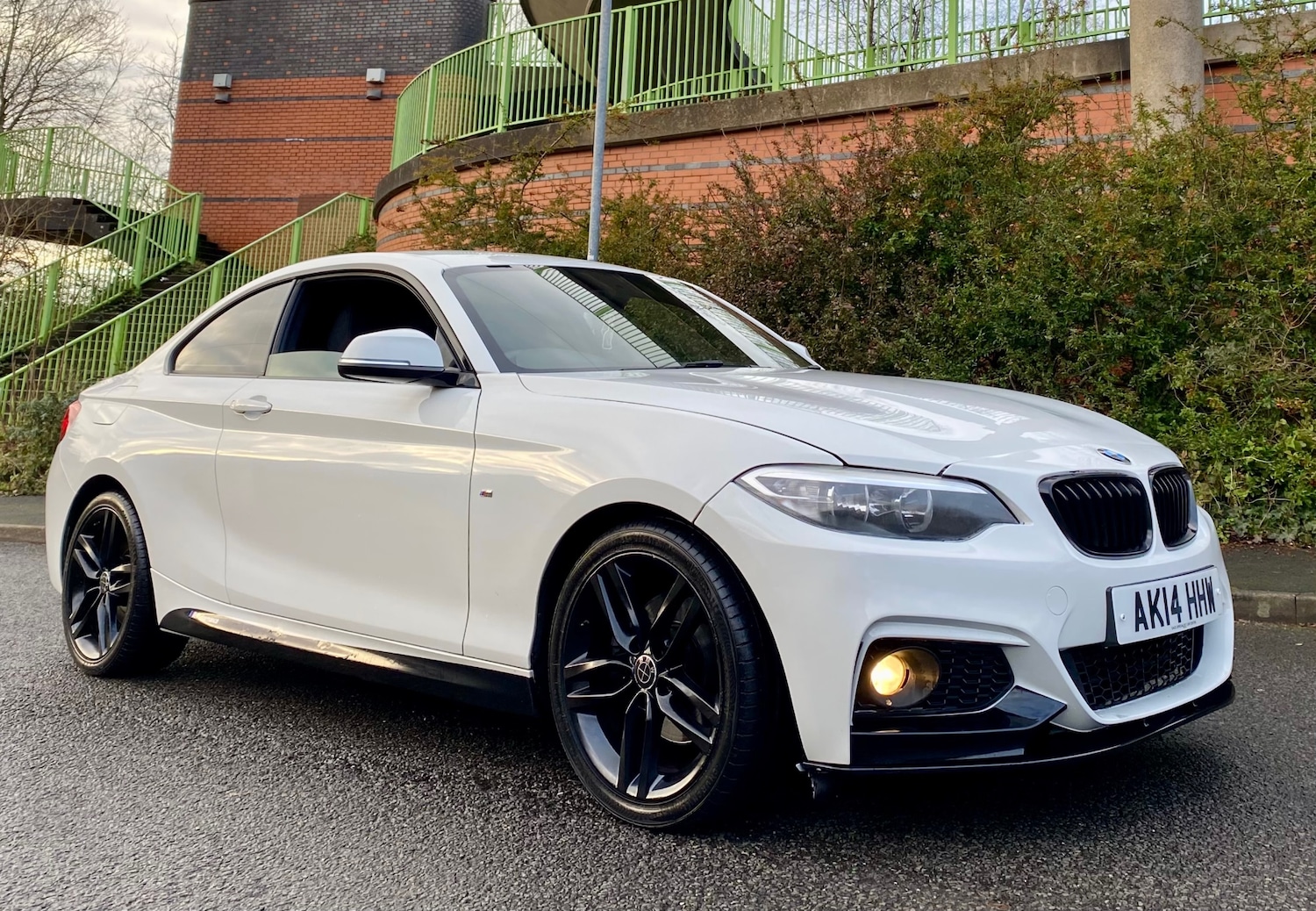 Used BMW 2 Series 2014 for sale - 77186534: Photo 1