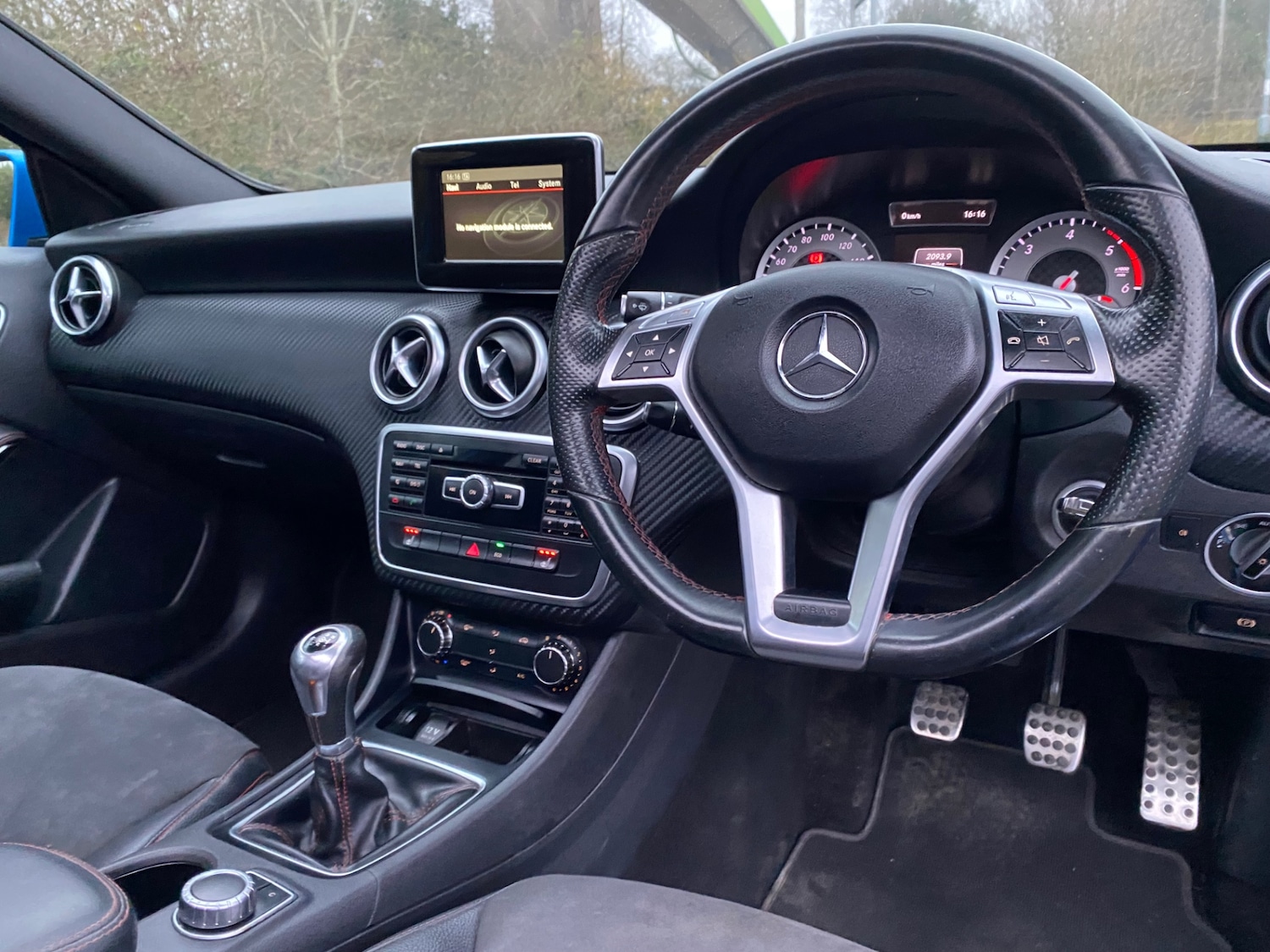 Used Mercedes-Benz A-Class 2014 for sale - 77421182: Photo 12
