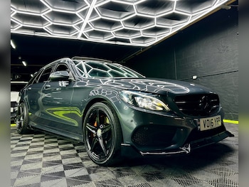 Used Mercedes-Benz C Class 2016 for sale - 79337803: Photo