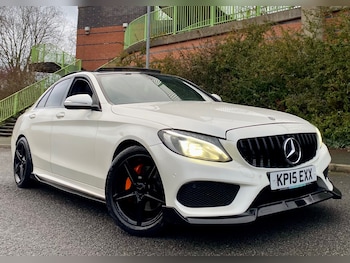 Used Mercedes-Benz C Class 2015 for sale - 77622872: Photo