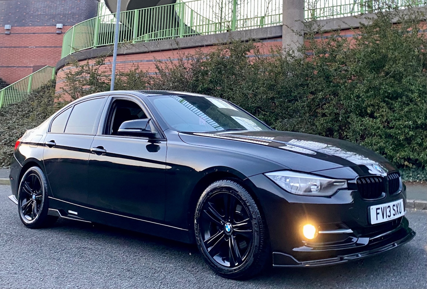 Used BMW 3 Series 2013 for sale - 77755756: Photo 2