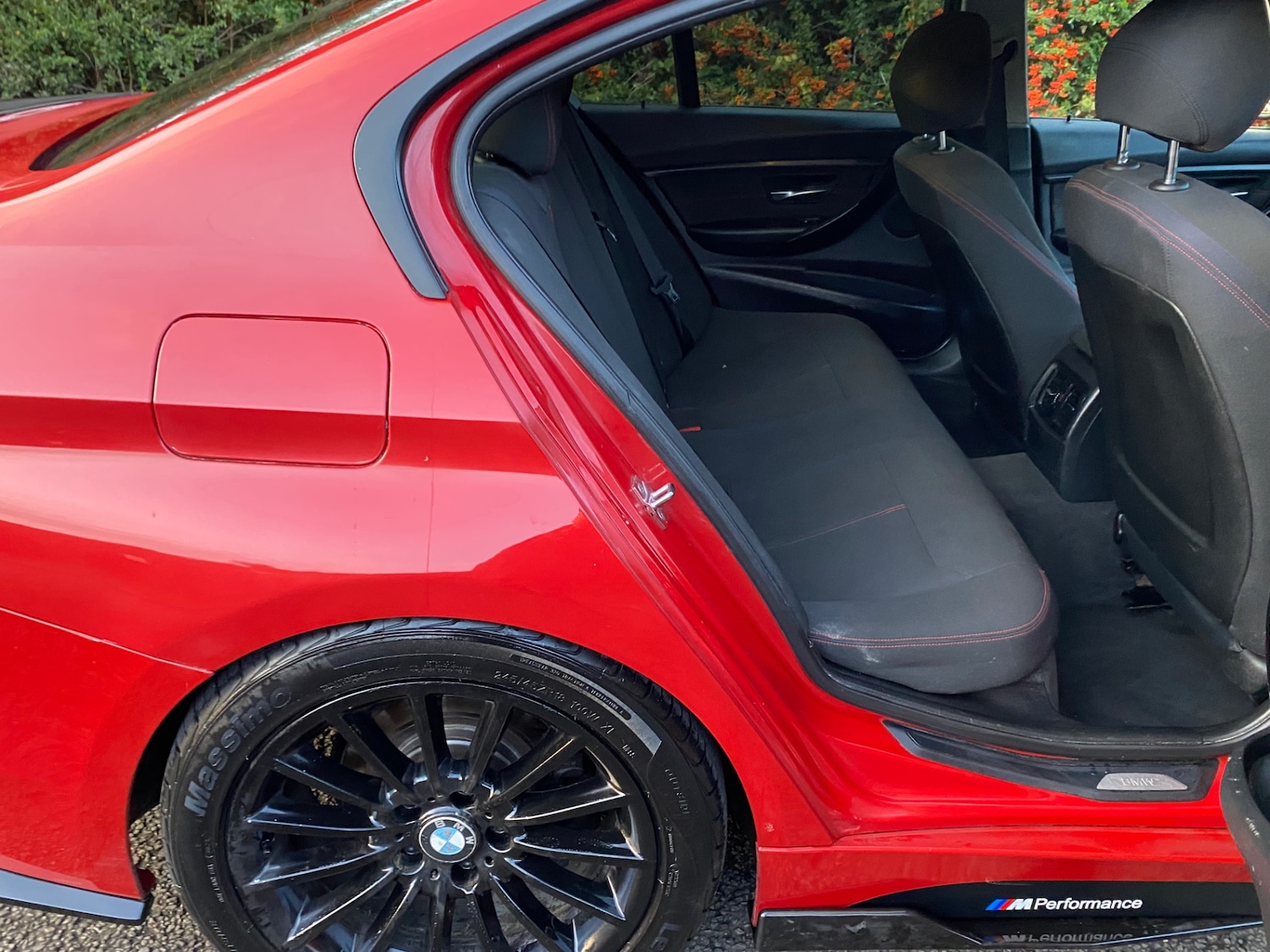 Used BMW 3 Series 2012 for sale - 76571381: Photo 12