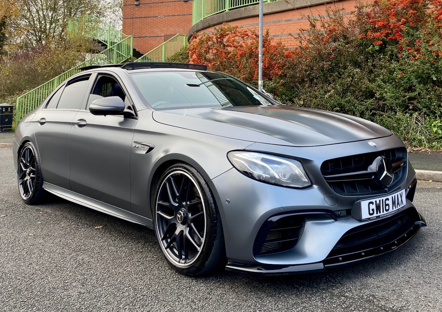 Used Mercedes-Benz E Class 2017 for sale - 77075160: Photo 3