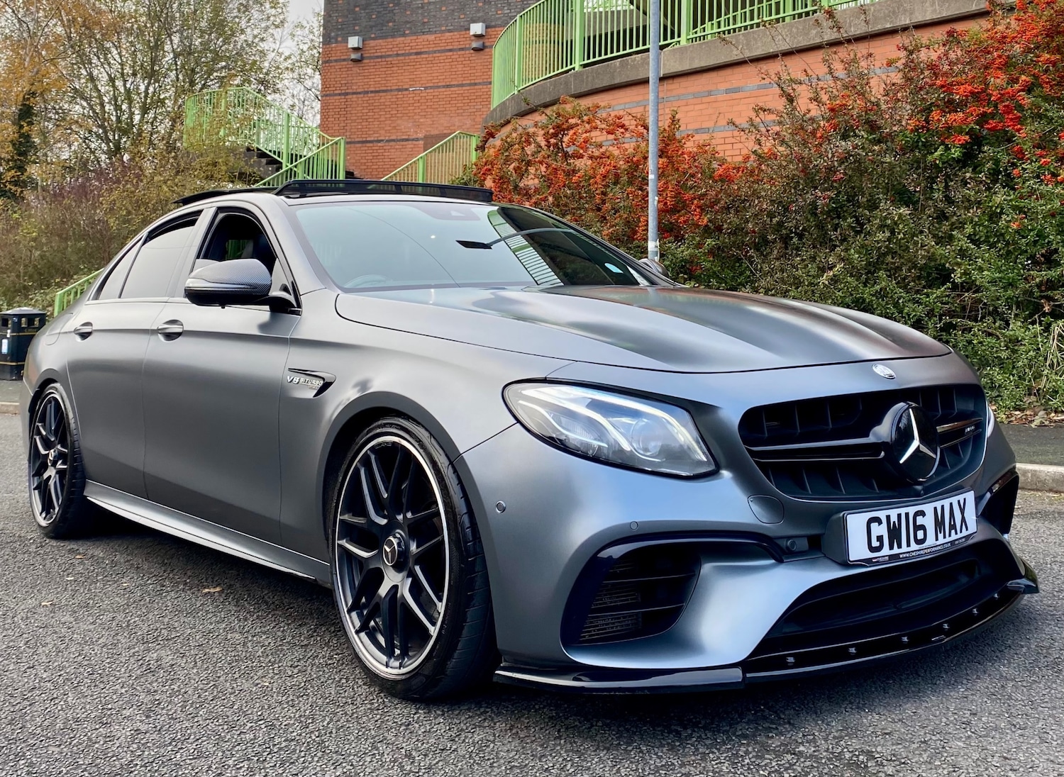 Used Mercedes-Benz E Class 2017 for sale - 77075160: Photo 4