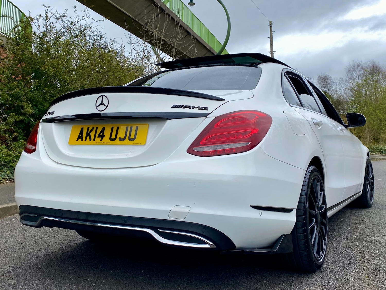 Used Mercedes-Benz C Class 2014 for sale - 77907002: Photo 14