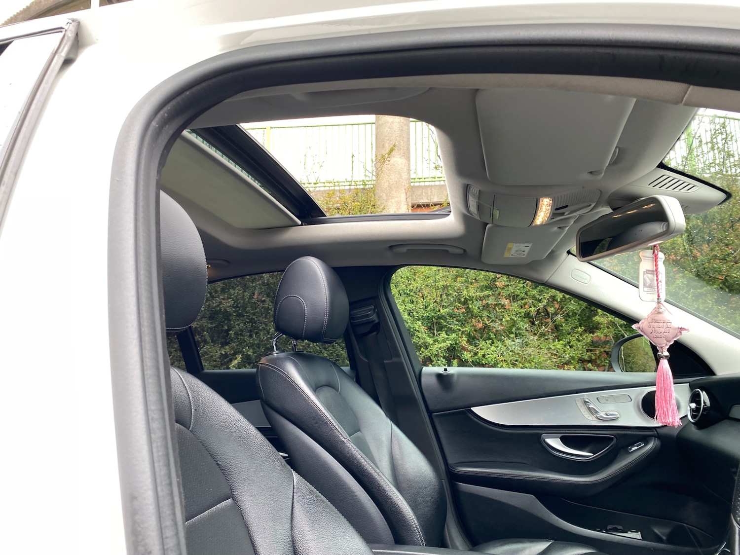 Used Mercedes-Benz C Class 2014 for sale - 77907002: Photo 16