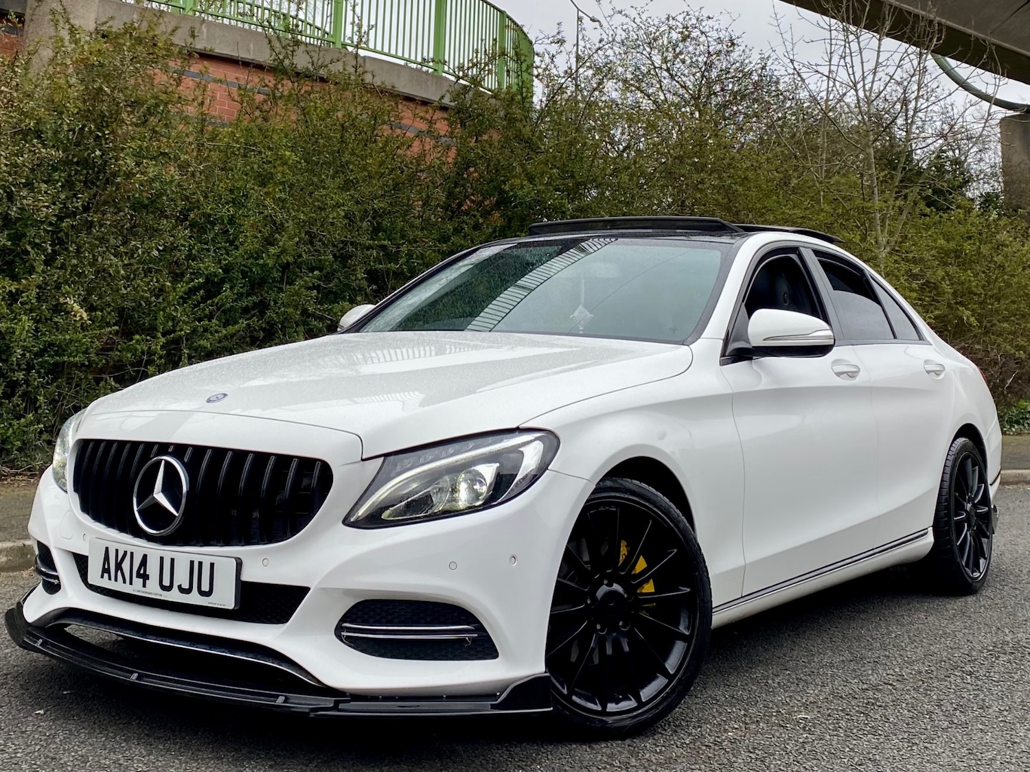 Used Mercedes-Benz C Class 2014 for sale - 77907002: Photo 24