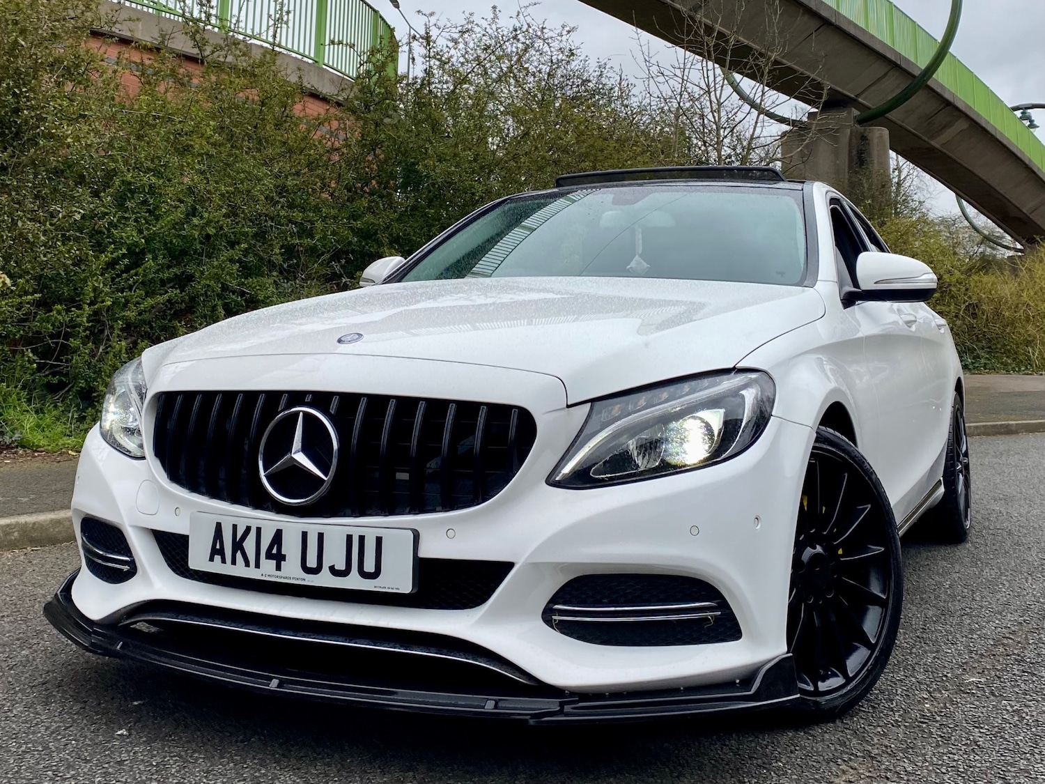 Used Mercedes-Benz C Class 2014 for sale - 77907002: Photo 29