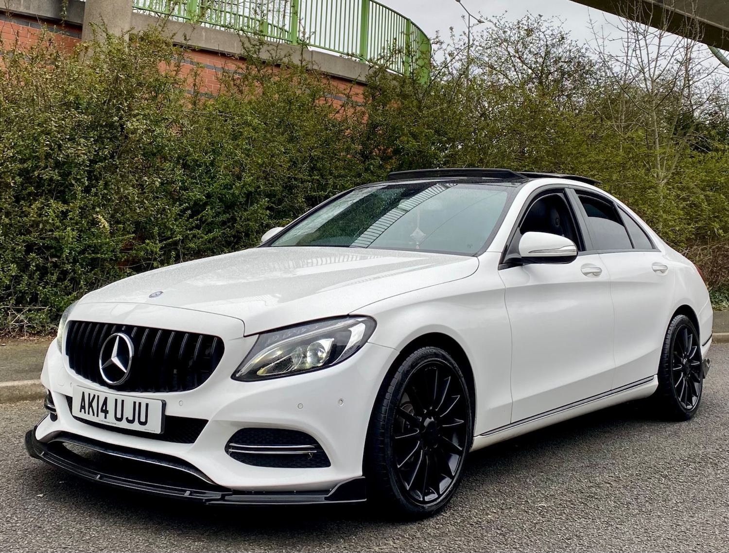 Used Mercedes-Benz C Class 2014 for sale - 77907002: Photo 31