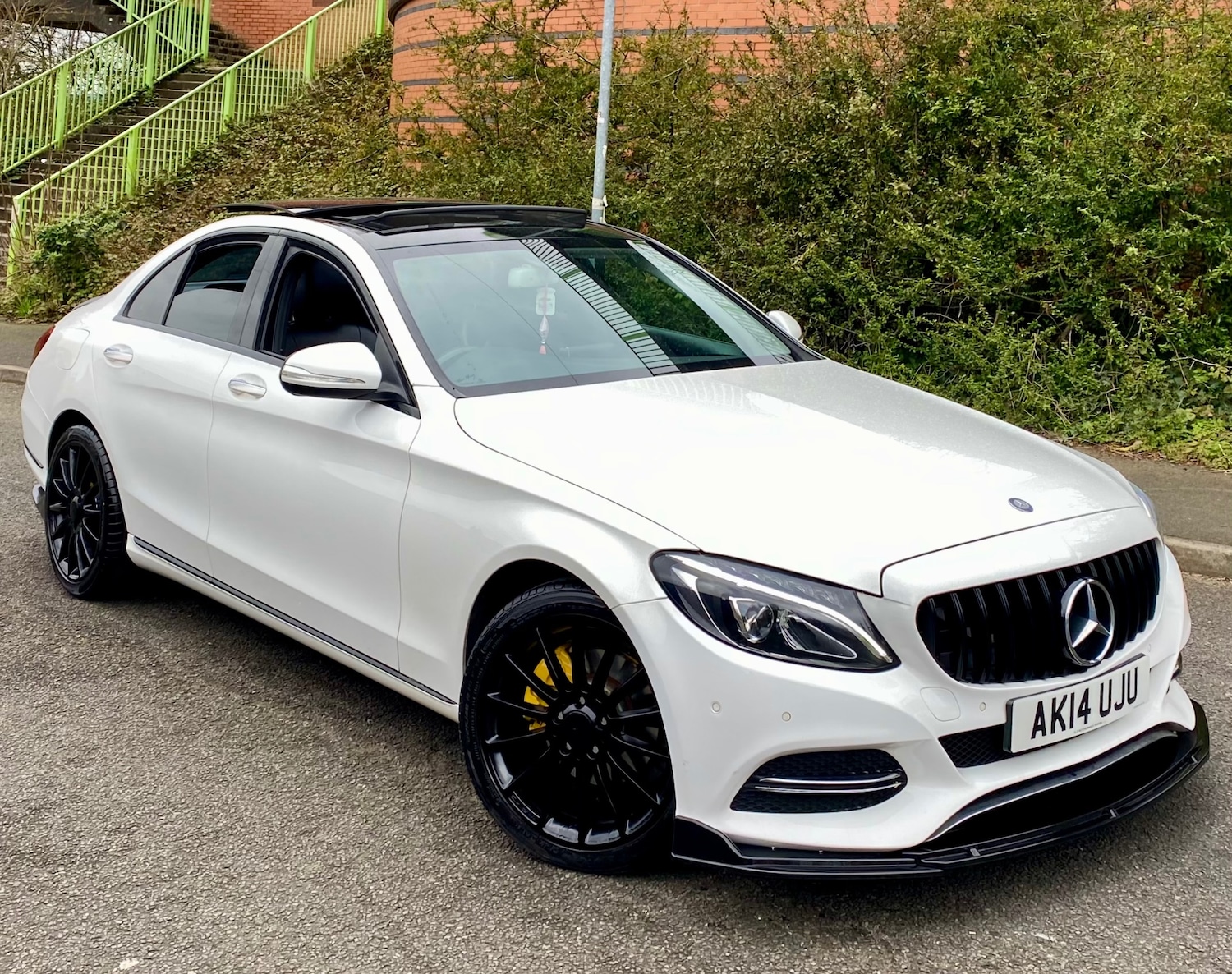 Used Mercedes-Benz C Class 2014 for sale - 77907002: Photo 5