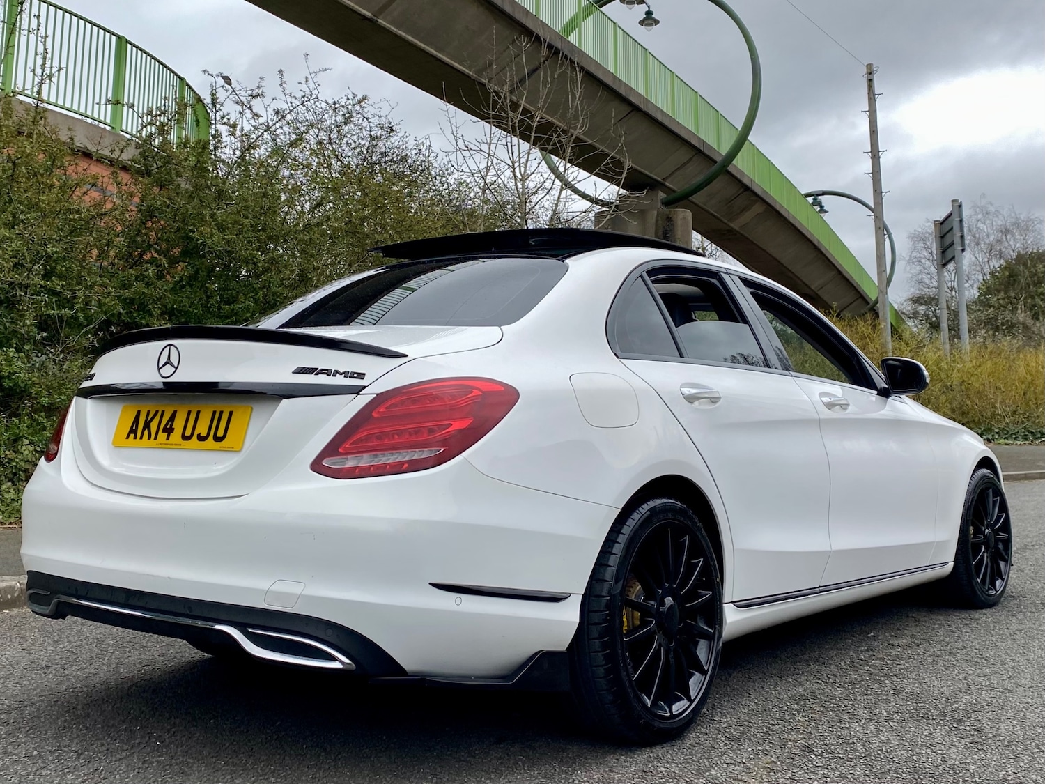 Used Mercedes-Benz C Class 2014 for sale - 77907002: Photo 9