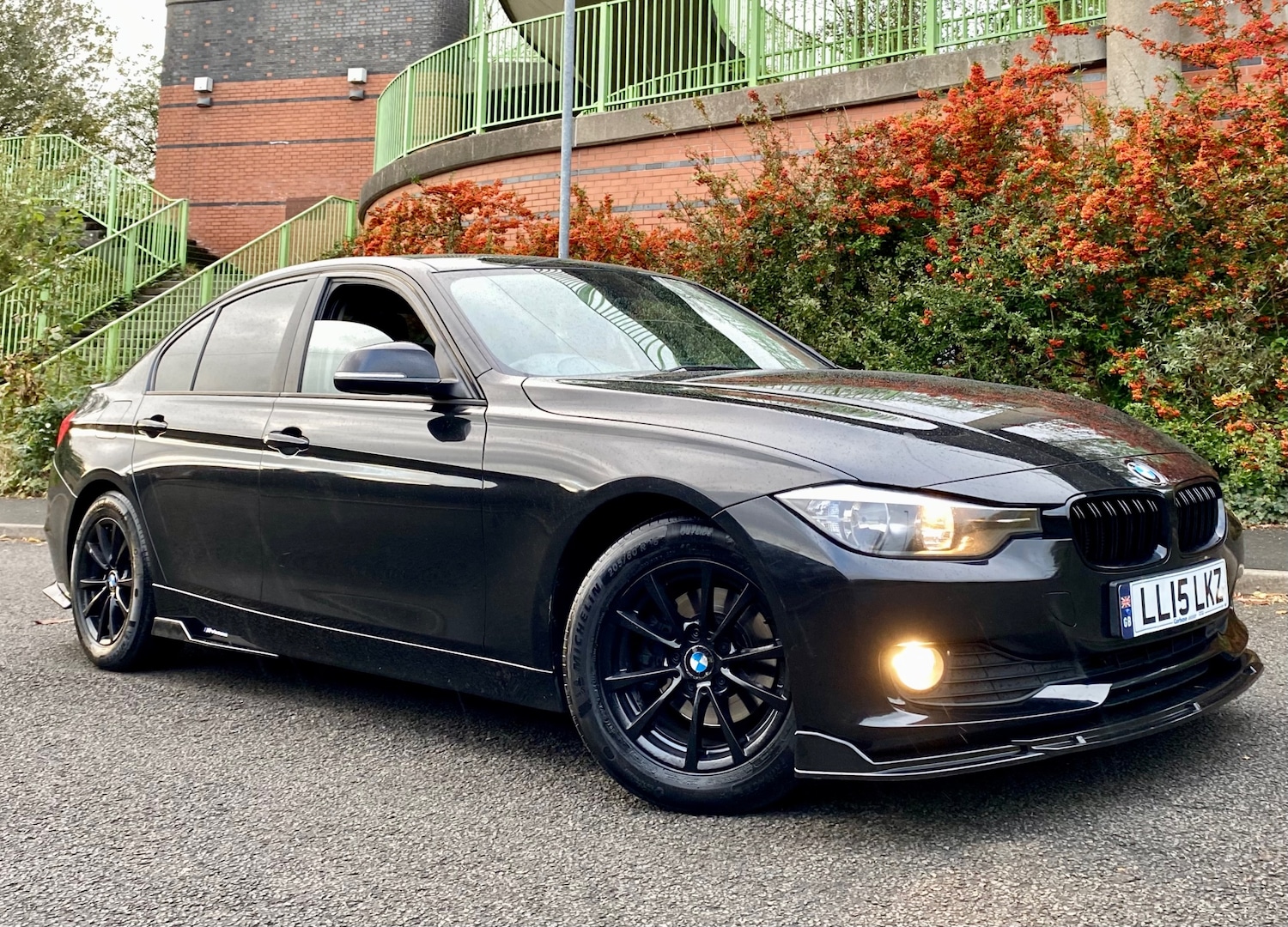 Used BMW 3 Series 2015 for sale - 76392317: Photo 3