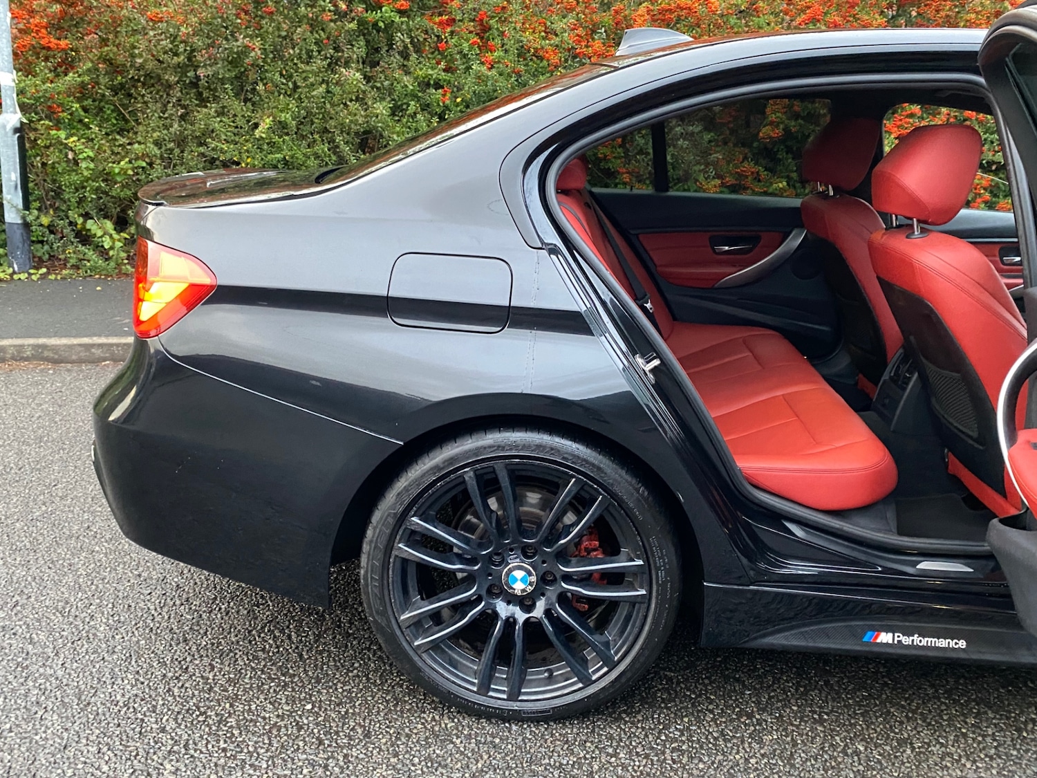 Used BMW 3 Series 2012 for sale - 76537592: Photo 12