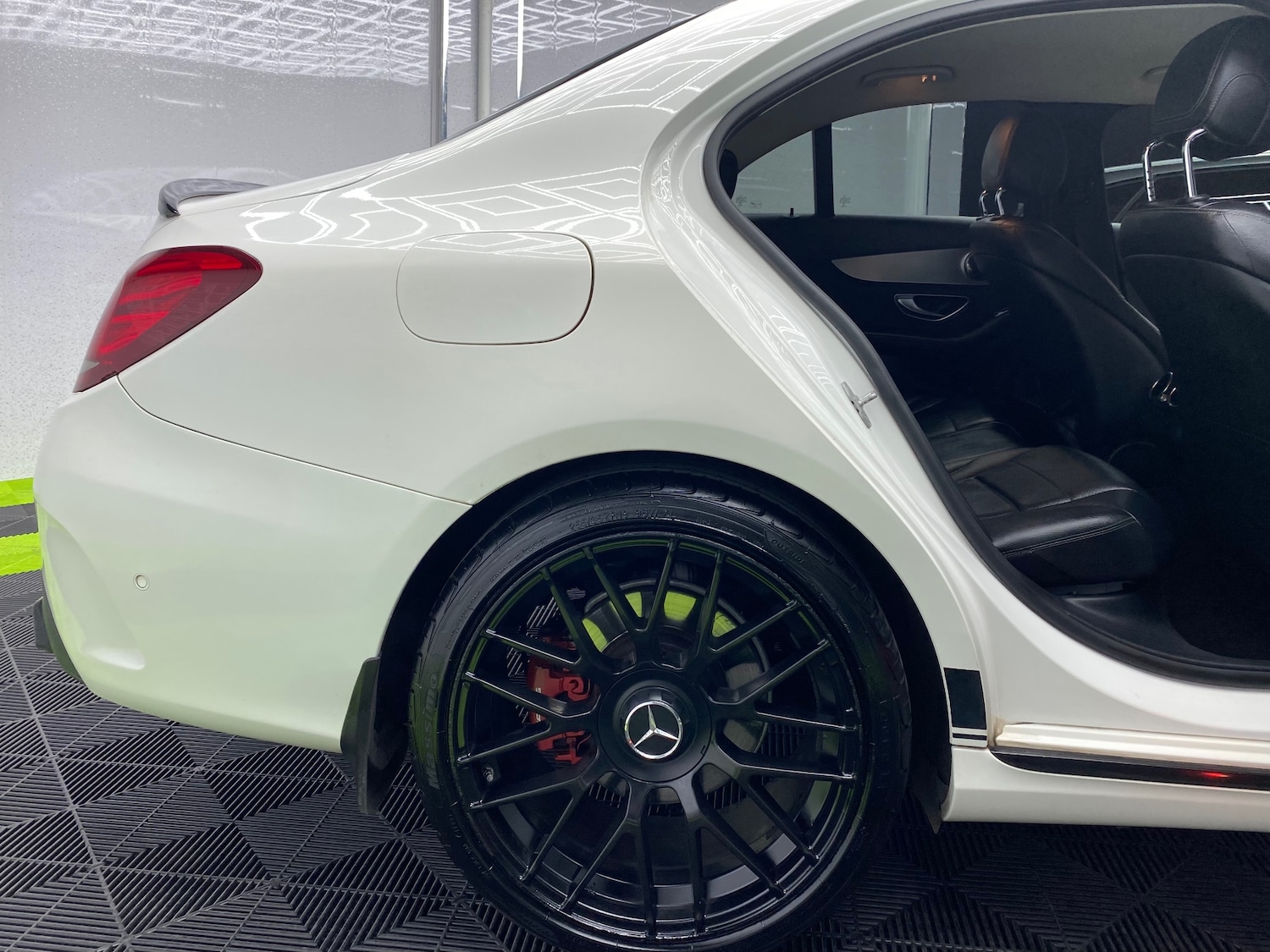 Used Mercedes-Benz C Class 2015 for sale - 78005581: Photo 14