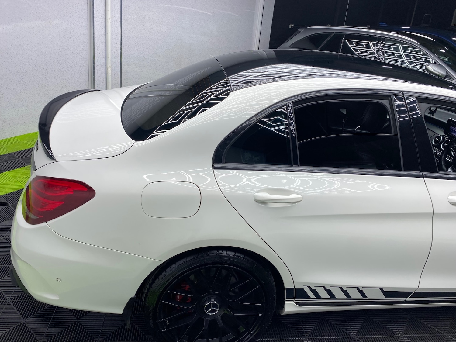 Used Mercedes-Benz C Class 2015 for sale - 78005581: Photo 8