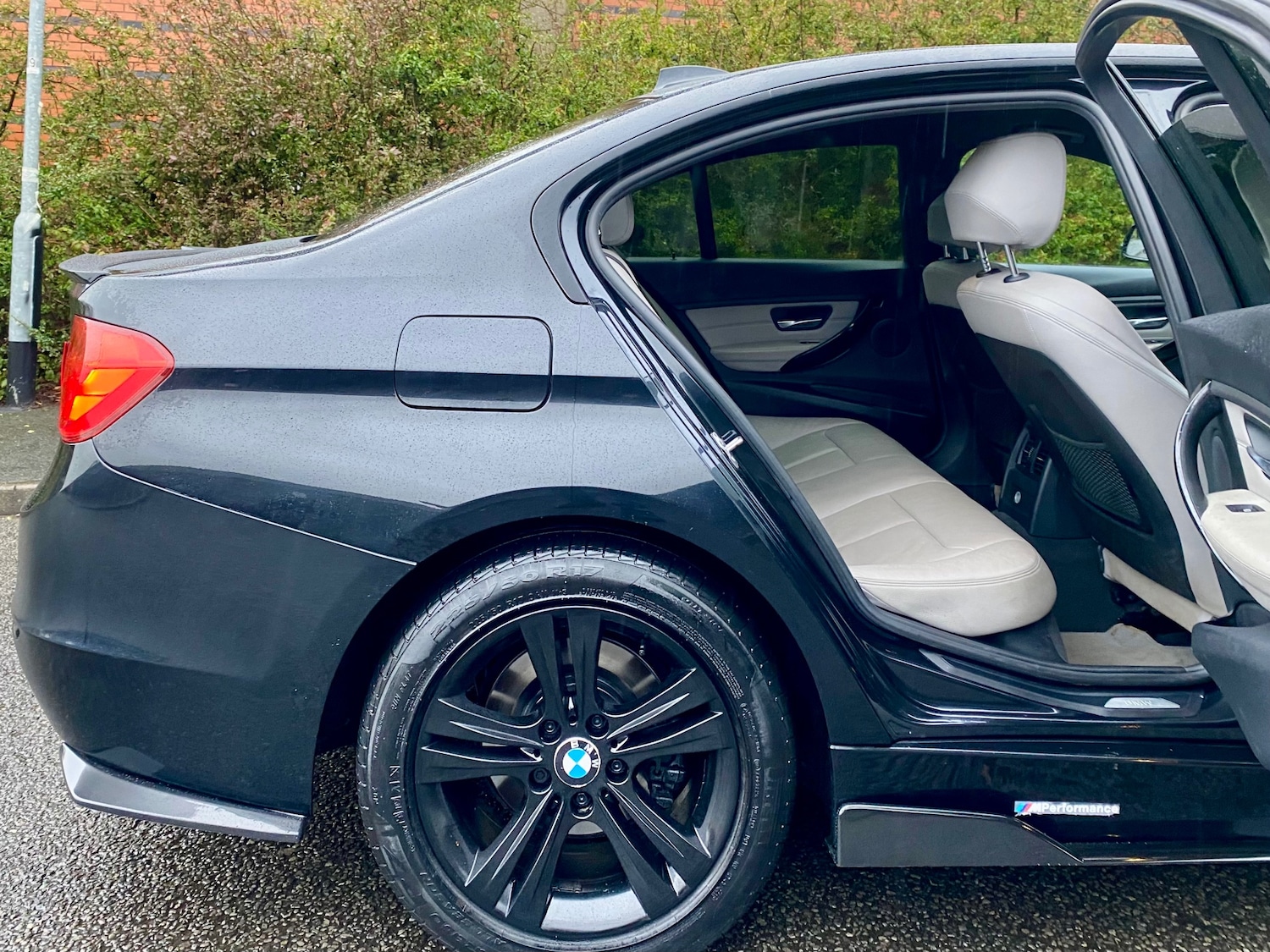 Used BMW 3 Series 2012 for sale - 77478314: Photo 15