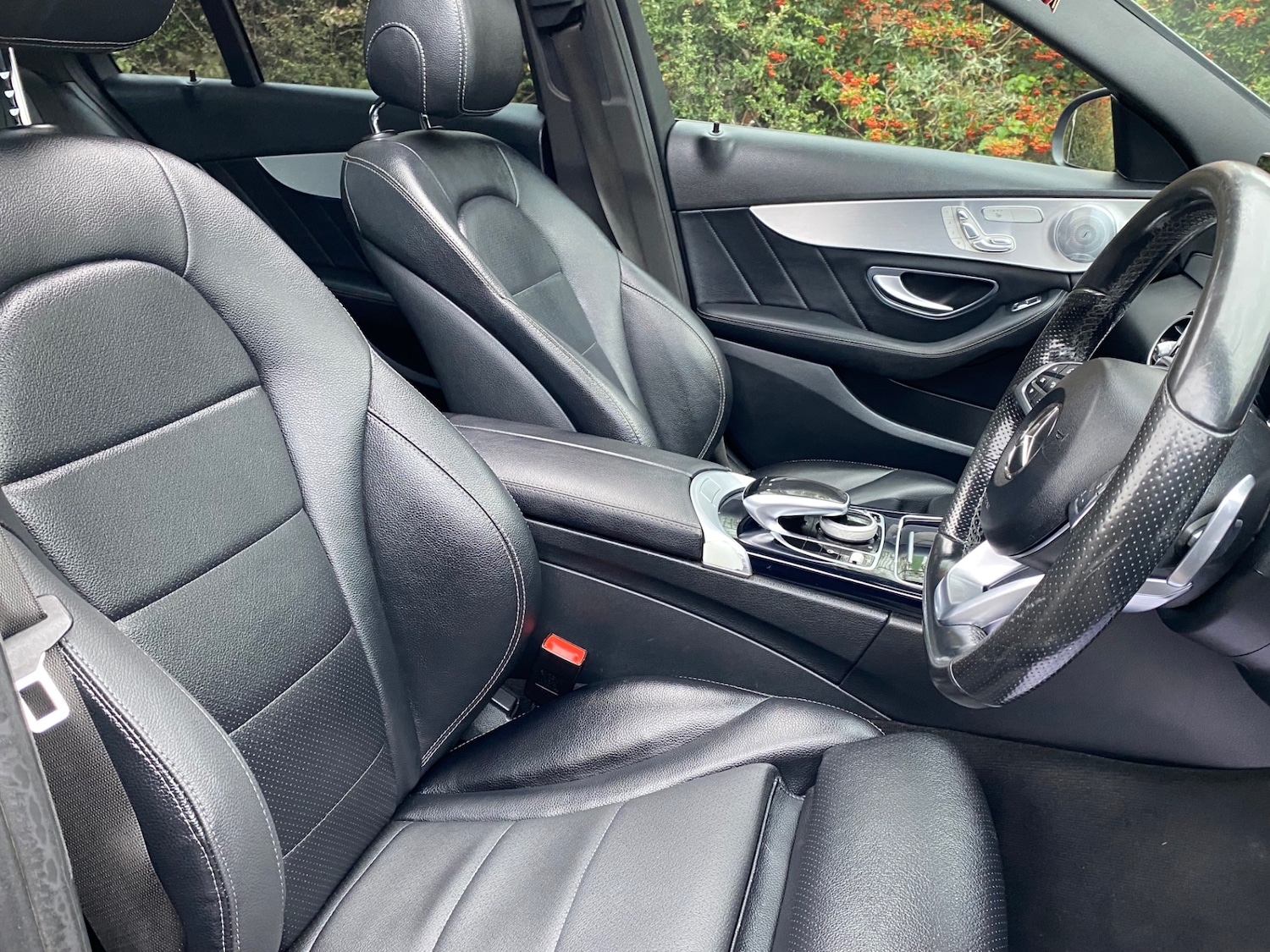 Used Mercedes-Benz C Class 2016 for sale - 76919031: Photo 12