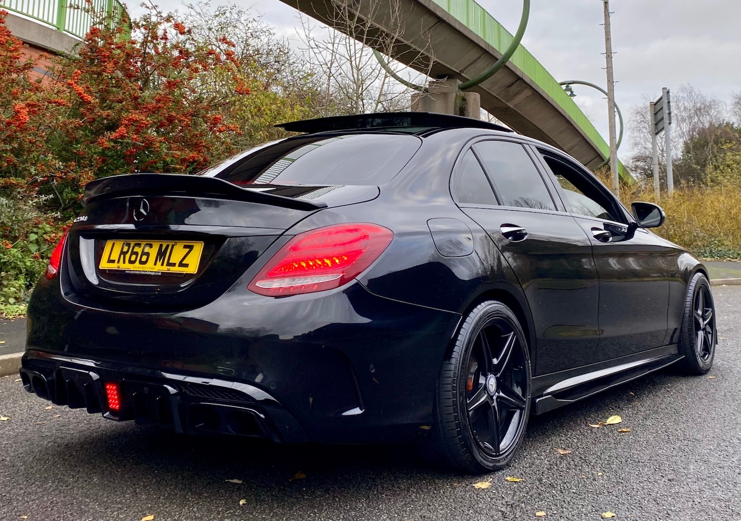 Used Mercedes-Benz C Class 2016 for sale - 76919031: Photo 8