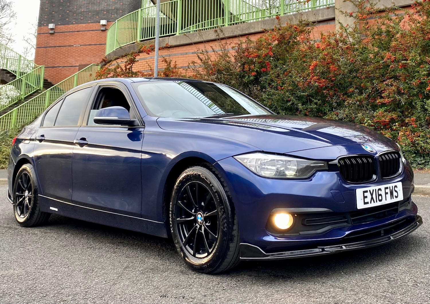 Used BMW 3 Series 2016 for sale - 77082164: Photo 1