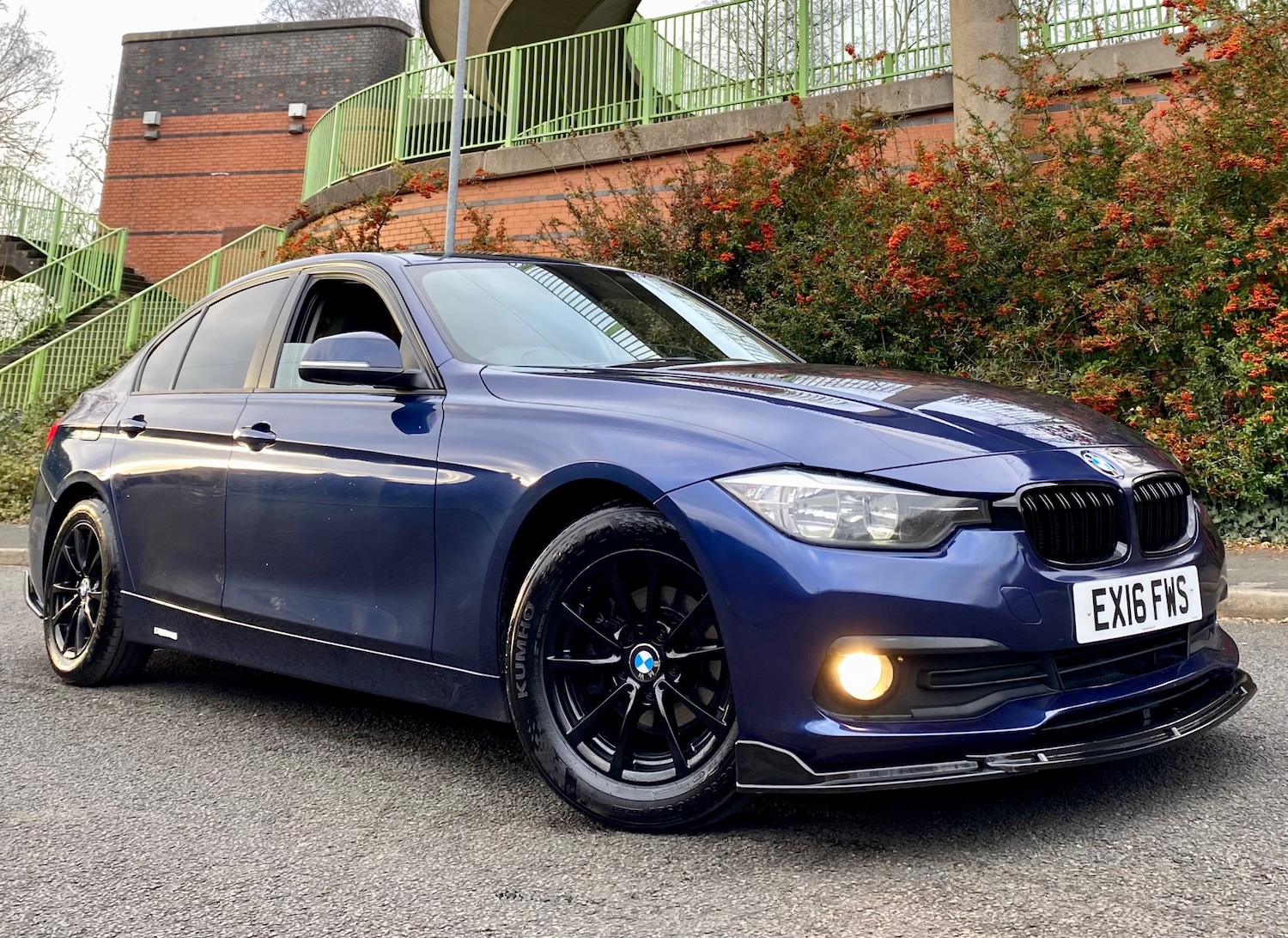 Used BMW 3 Series 2016 for sale - 77082164: Photo 2