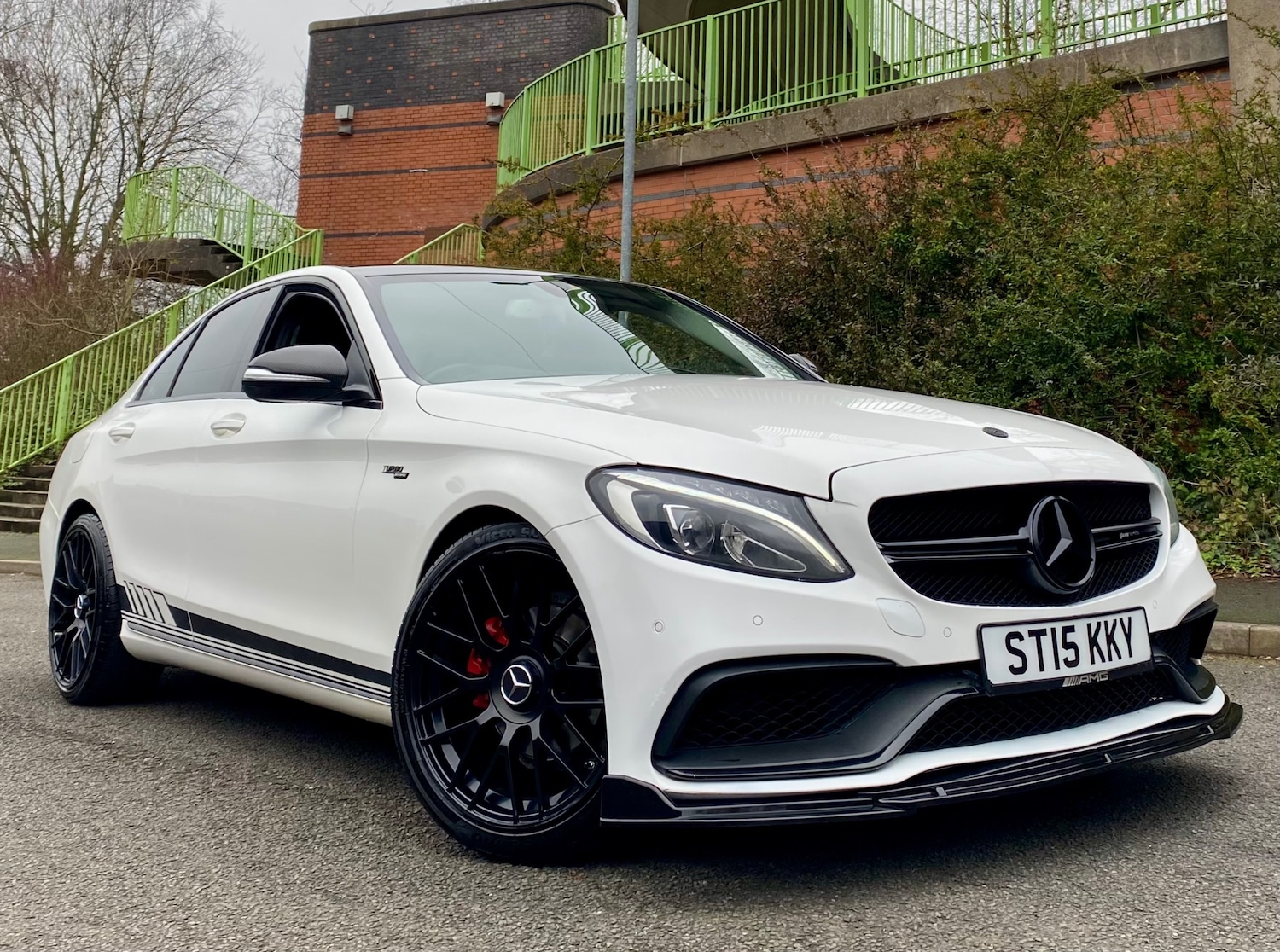 Used Mercedes-Benz C Class 2015 for sale - 77421172: Photo 4