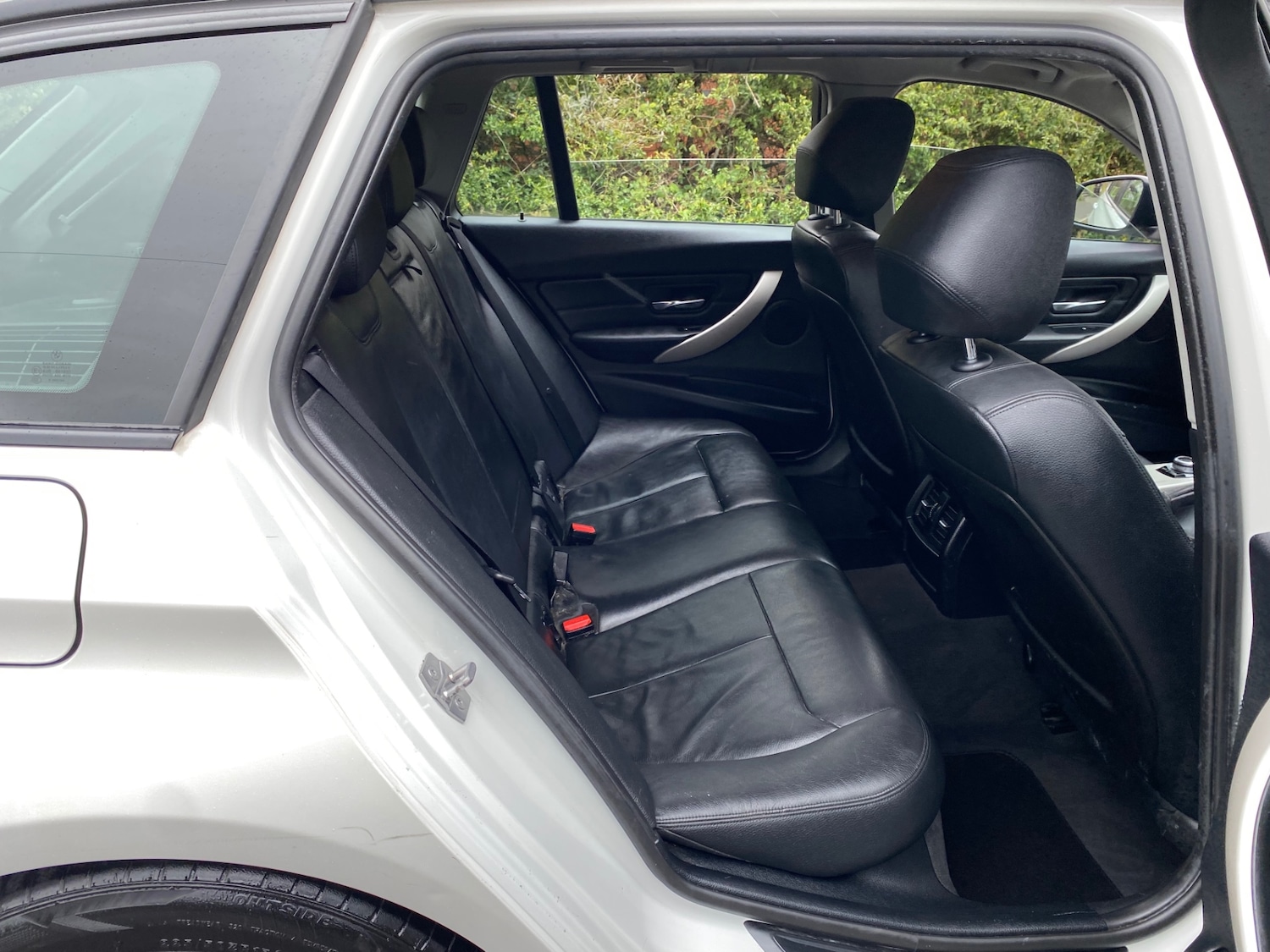 Used BMW 3 Series 2014 for sale - 77908384: Photo 12