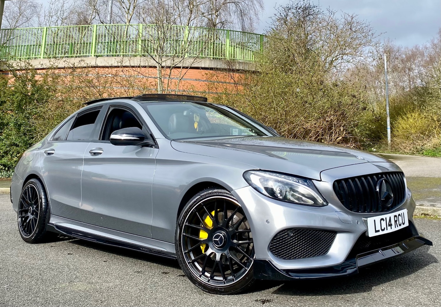 Used Mercedes-Benz C Class 2014 for sale - 77729640: Photo 2