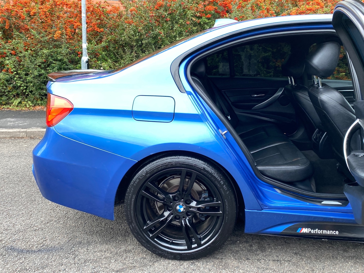 Used BMW 3 Series 2014 for sale - 76392351: Photo 11