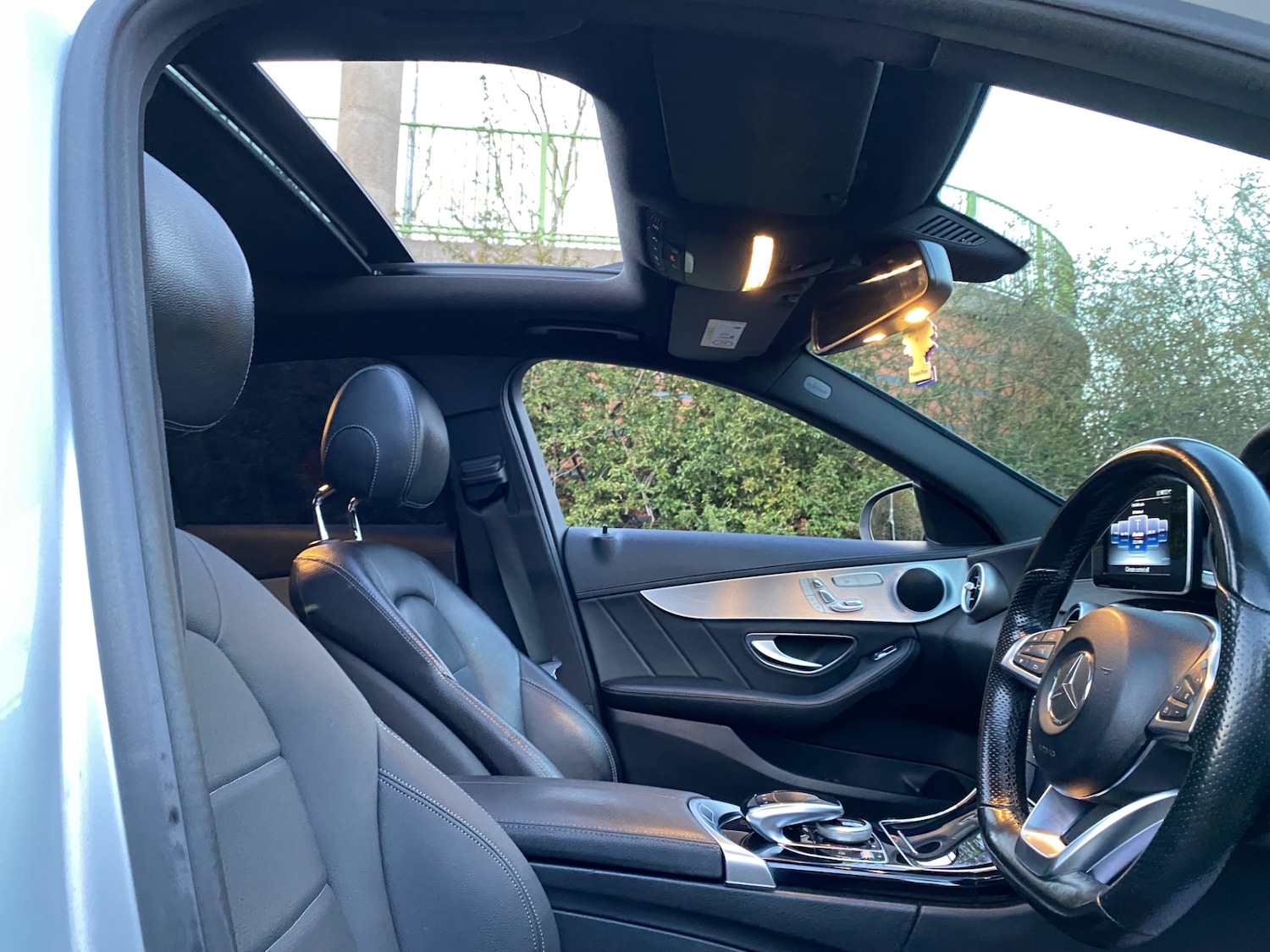 Used Mercedes-Benz C Class 2015 for sale - 77755523: Photo 14