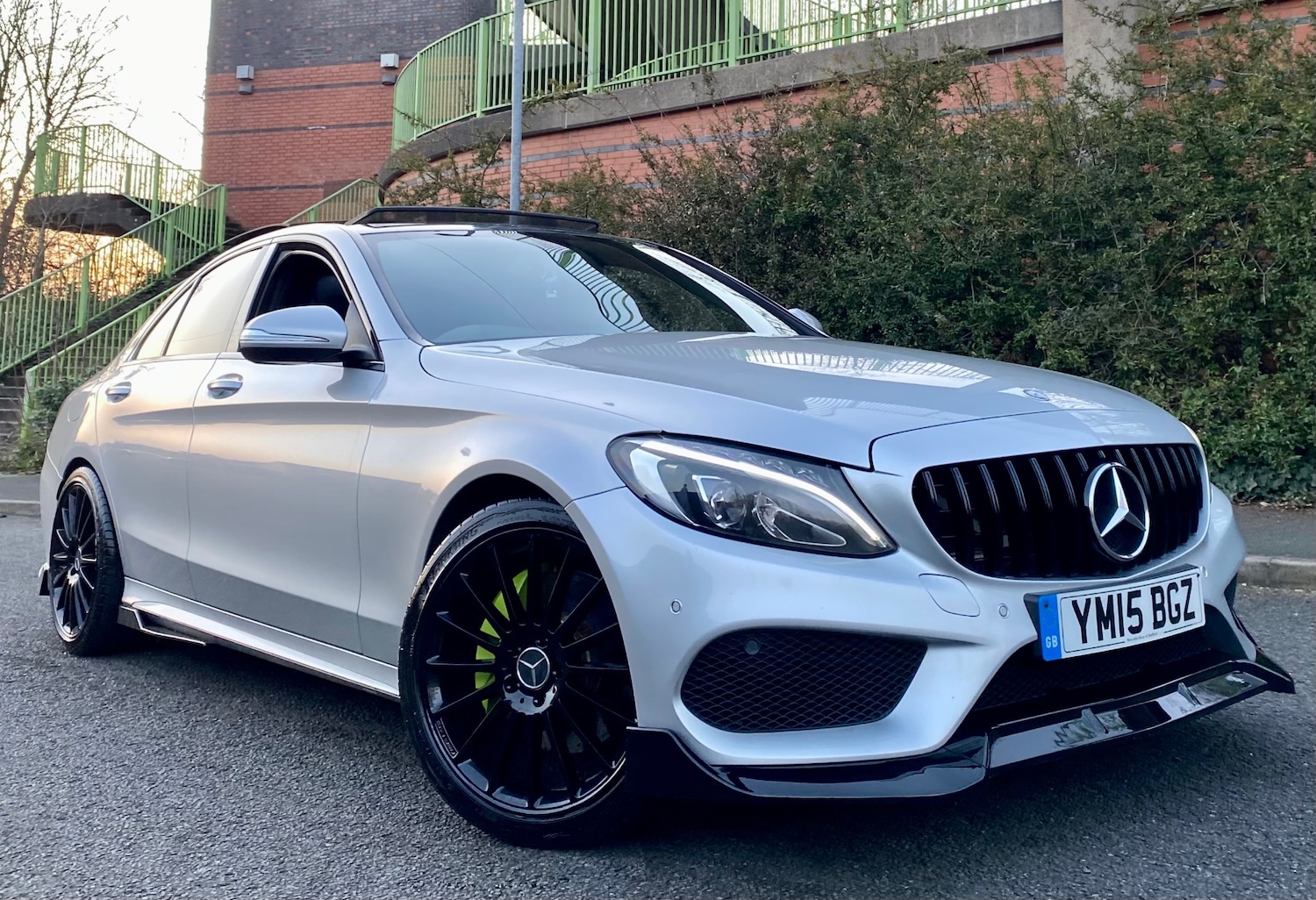 Used Mercedes-Benz C Class 2015 for sale - 77755523: Photo 2