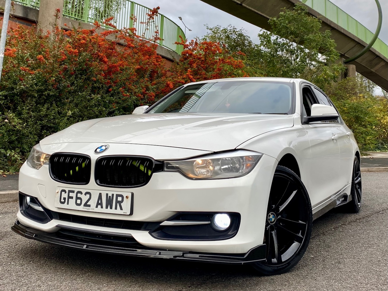 Used BMW 3 Series 2012 for sale - 76392335: Photo 11