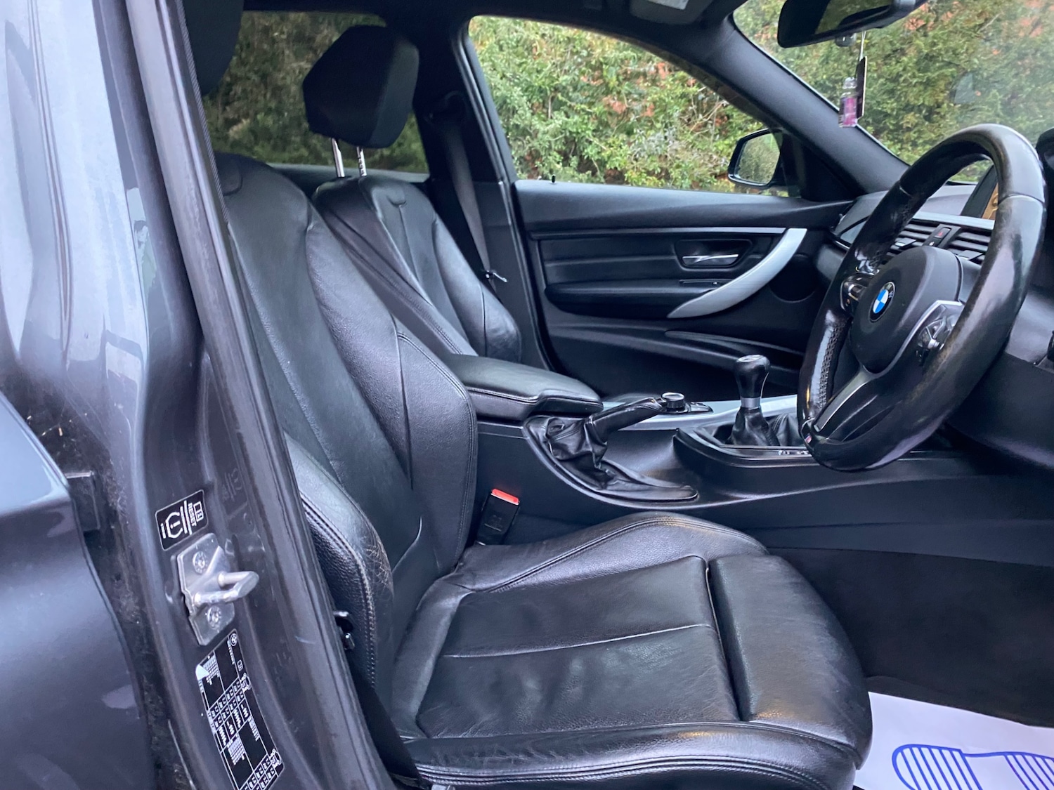 Used BMW 3 Series 2012 for sale - 77558821: Photo 11