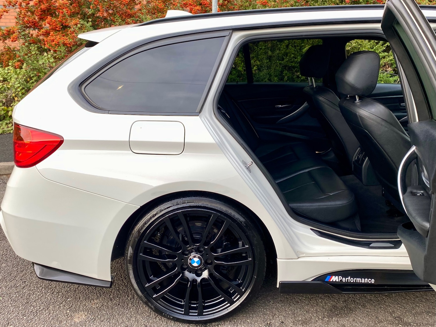 Used BMW 3 Series 2014 for sale - 76362877: Photo 12