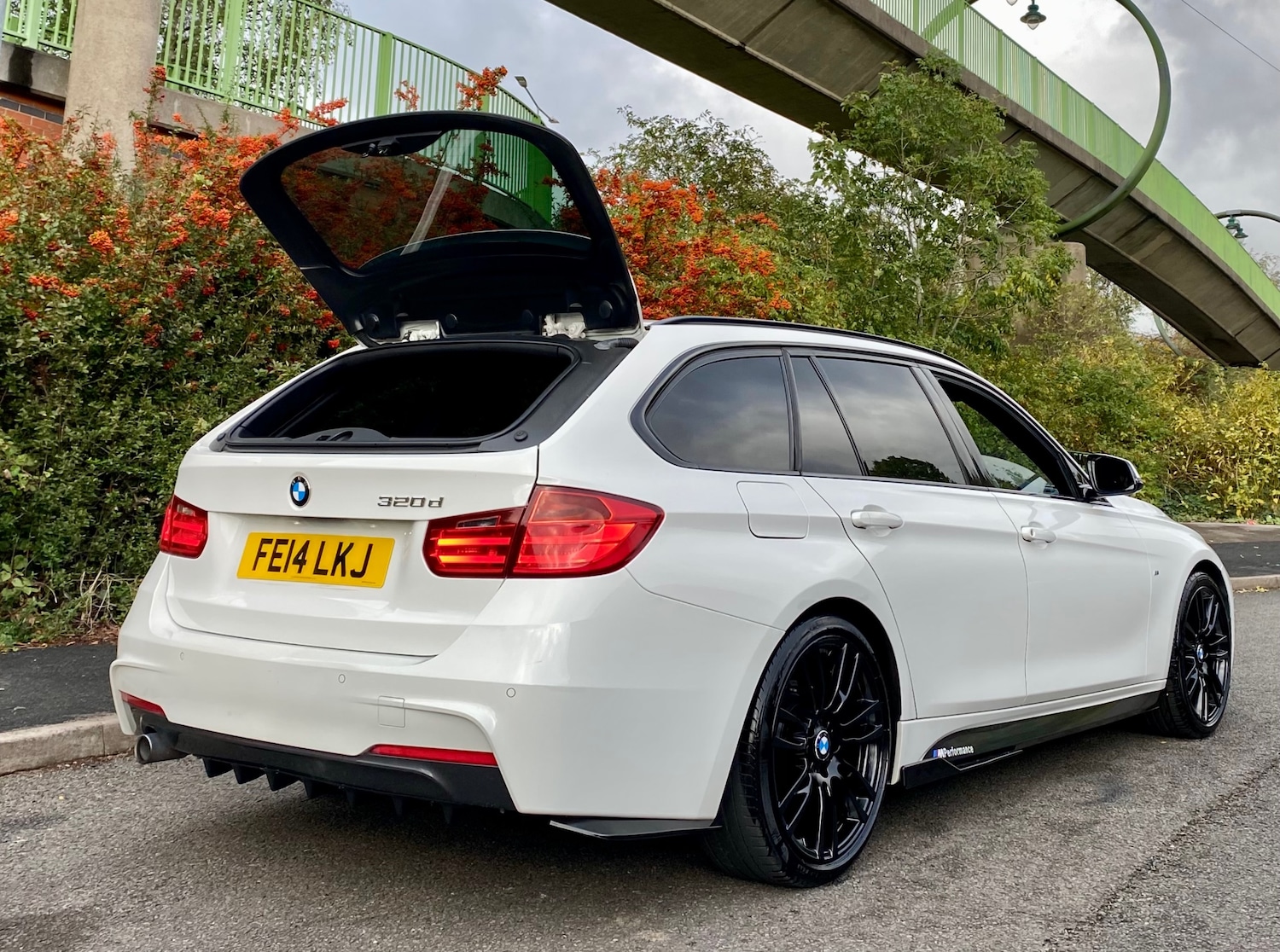 Used BMW 3 Series 2014 for sale - 76362877: Photo 6