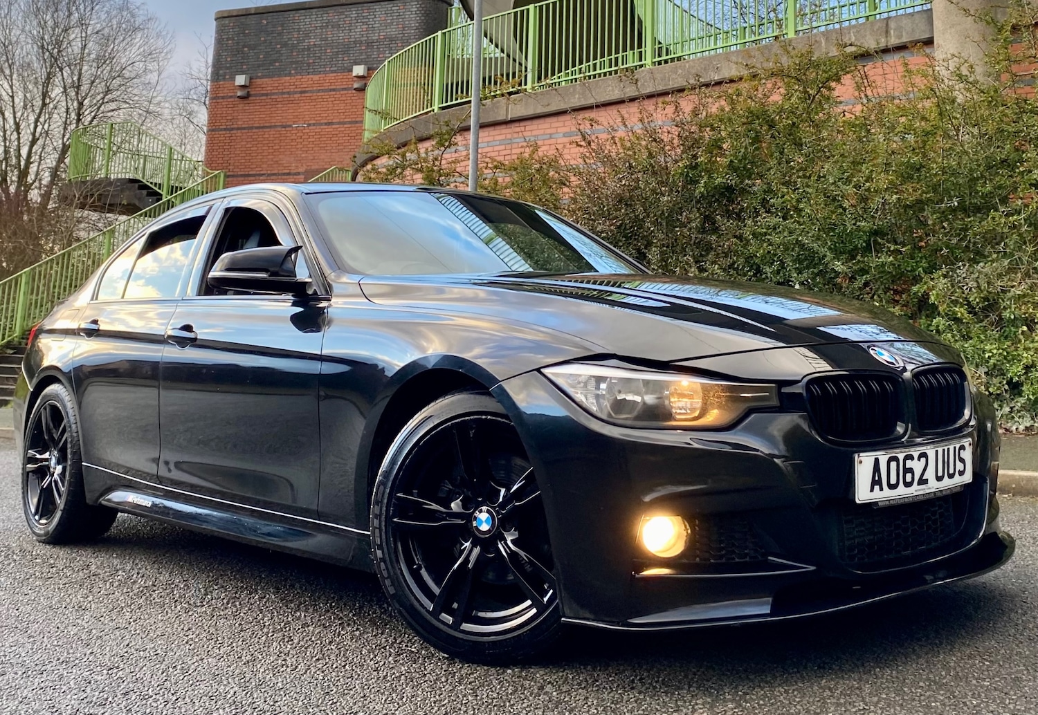 Used BMW 3 Series 2012 for sale - 77578210: Photo 2