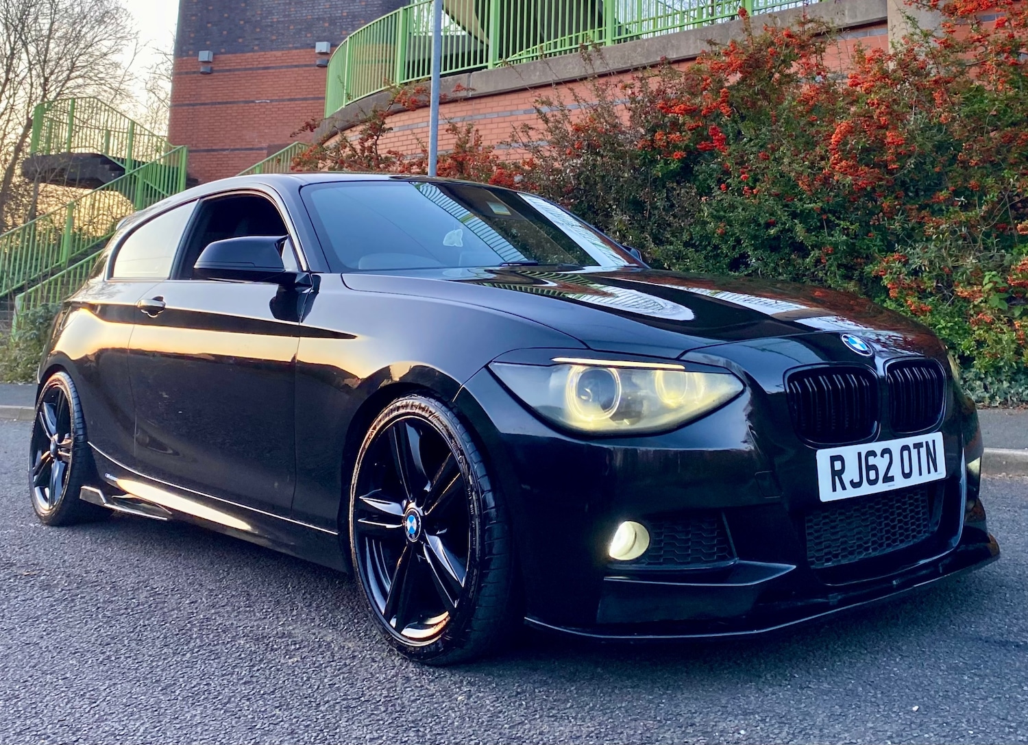 Used BMW 1 Series 2012 for sale - 77053496: Photo 2