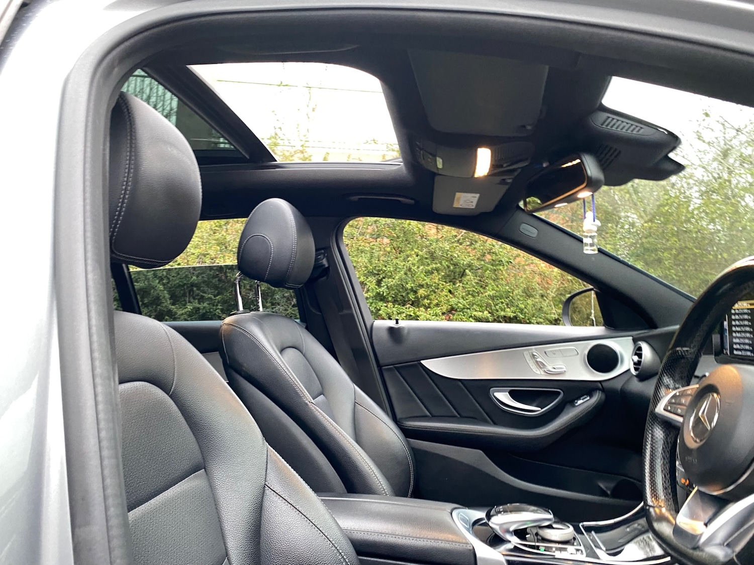 Used Mercedes-Benz C Class 2014 for sale - 77851815: Photo 14