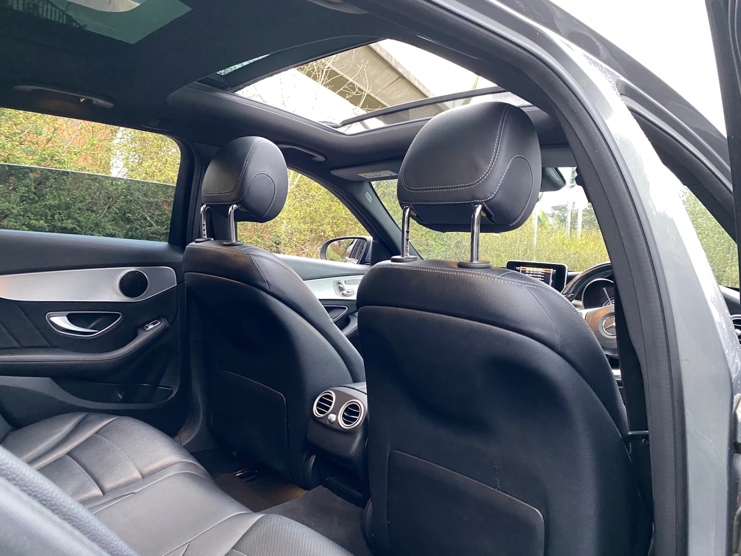 Used Mercedes-Benz C Class 2014 for sale - 77851815: Photo 19