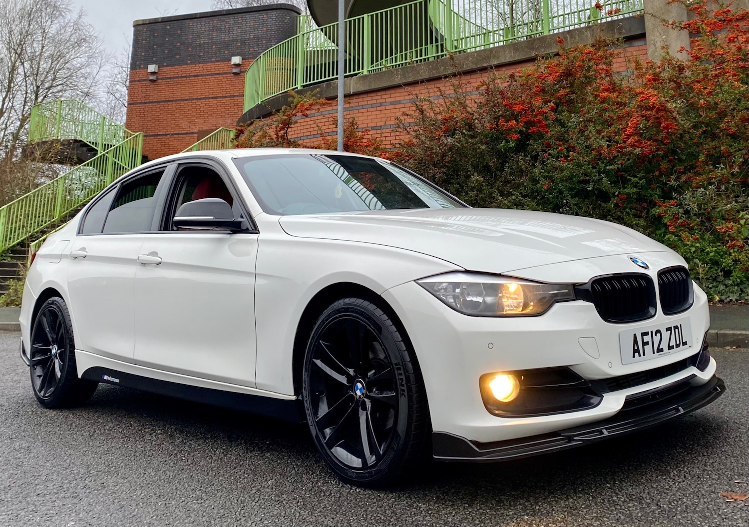 Used BMW 3 Series 2012 for sale - 76985225: Photo 2