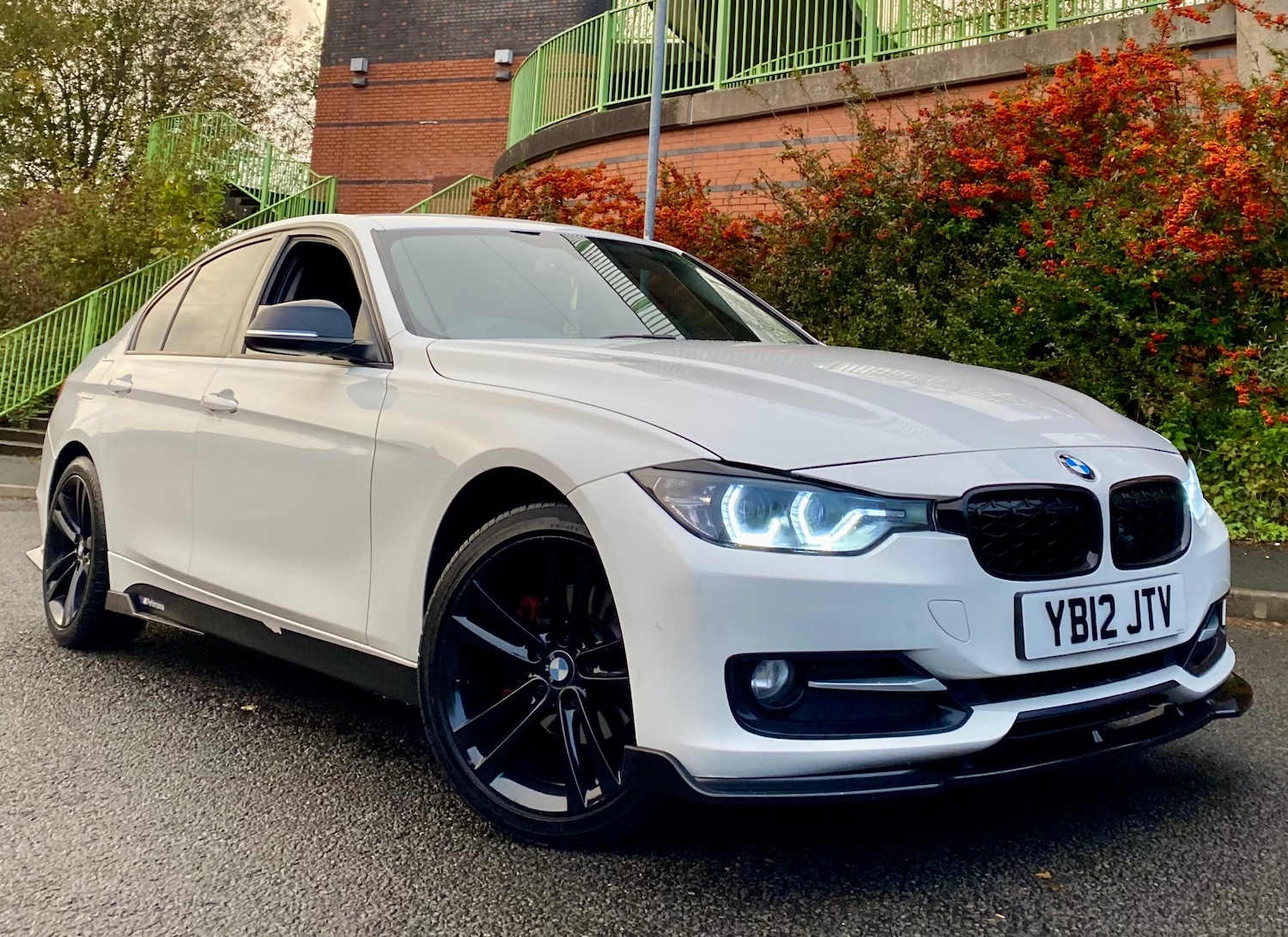 Used BMW 3 Series 2012 for sale - 76537589: Photo 5