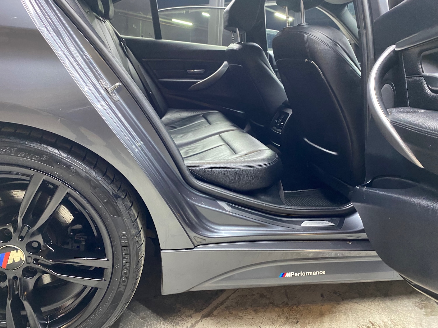 Used BMW 3 Series 2012 for sale - 78018776: Photo 21